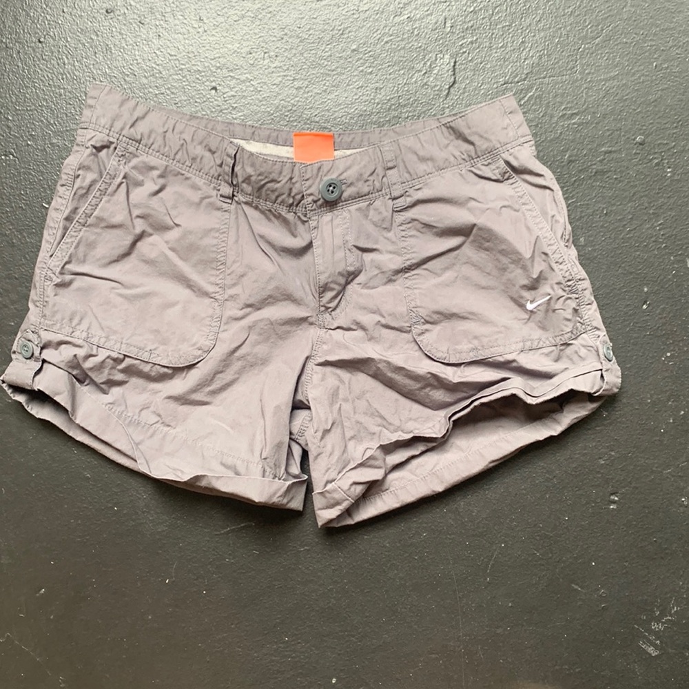 Nike Hiking/Casual Shorts Size M